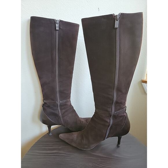 Chocolate suede boots - Picture 6 of 12
